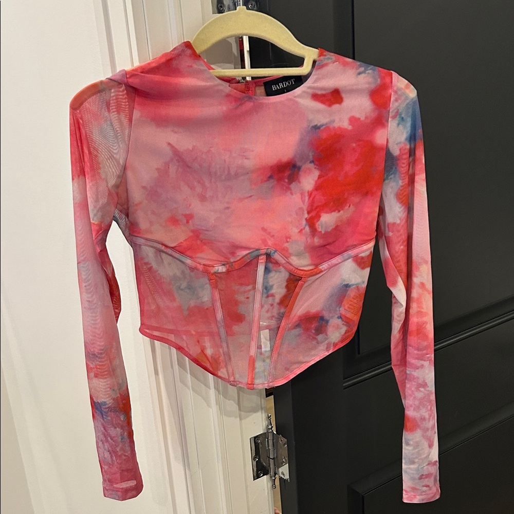 Bardot Women's Vibrant Tie-Dye Crop Top - Pink and Red